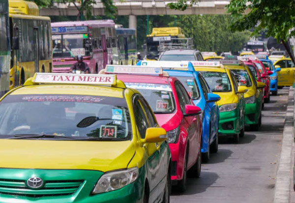 thay ắc quy cho xe chạy dịch vụ đà nẵng