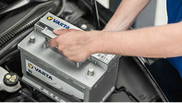 ưu điểm nào khiến ắc quy varta được ưa chuộng
