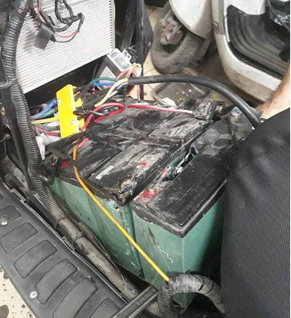 vì sao ắc quy nhanh hỏng