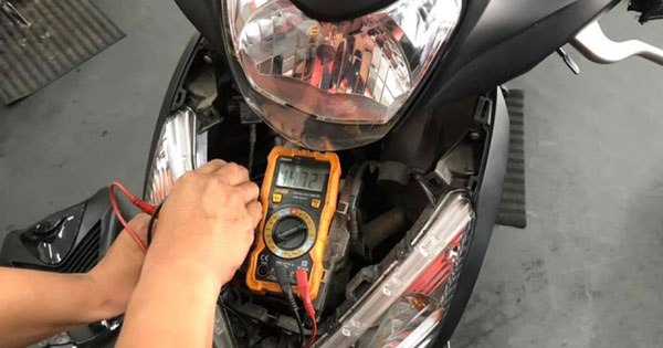 xe ga hết ắc quy